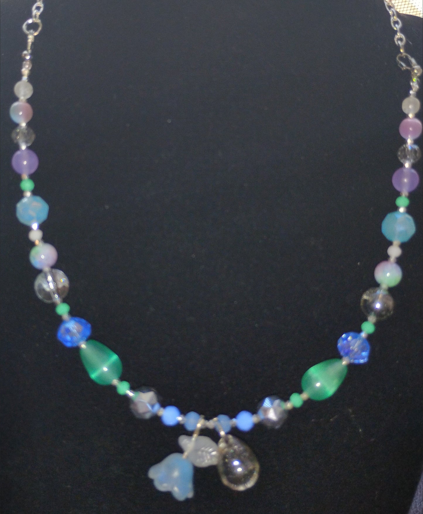 Blue Beaded Flower Necklace