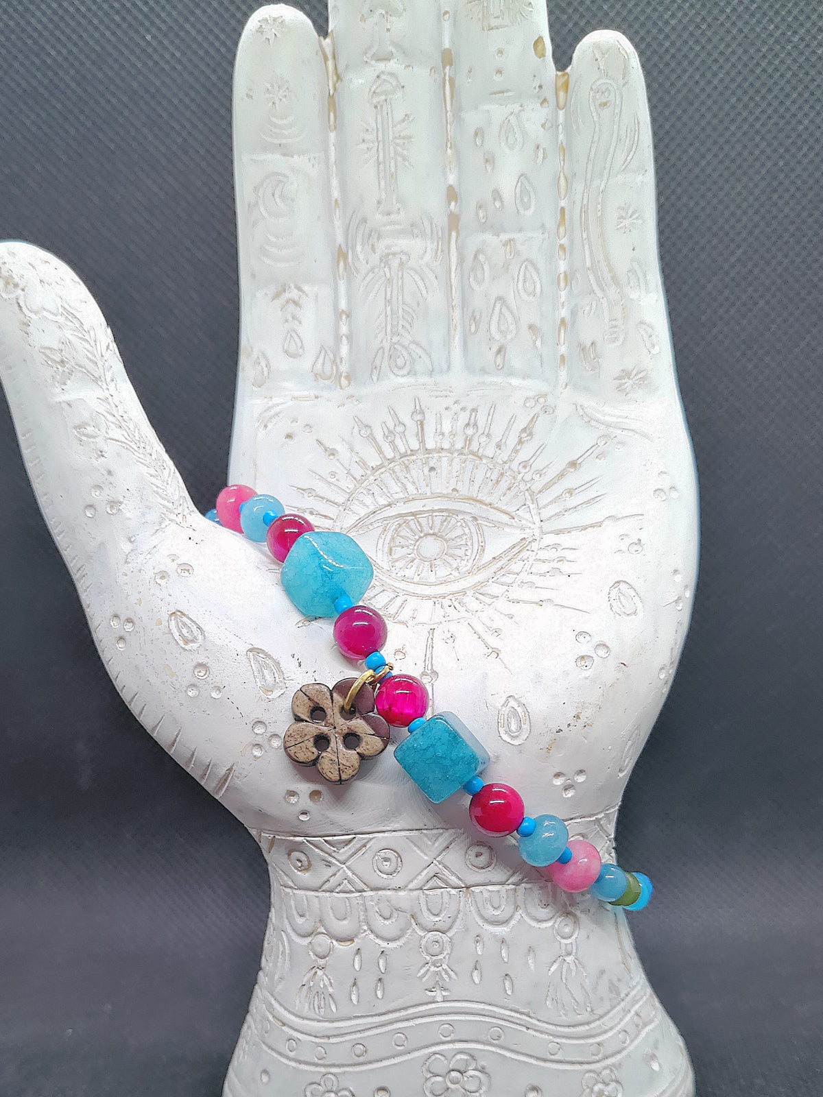 Agate and Wooden Flower Bracelet