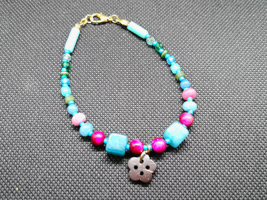 Agate and Wooden Flower Bracelet