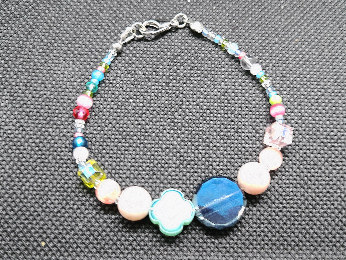 Teal Clover Beaded Bracelet