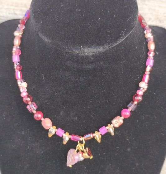Pink/Wine beaded necklace